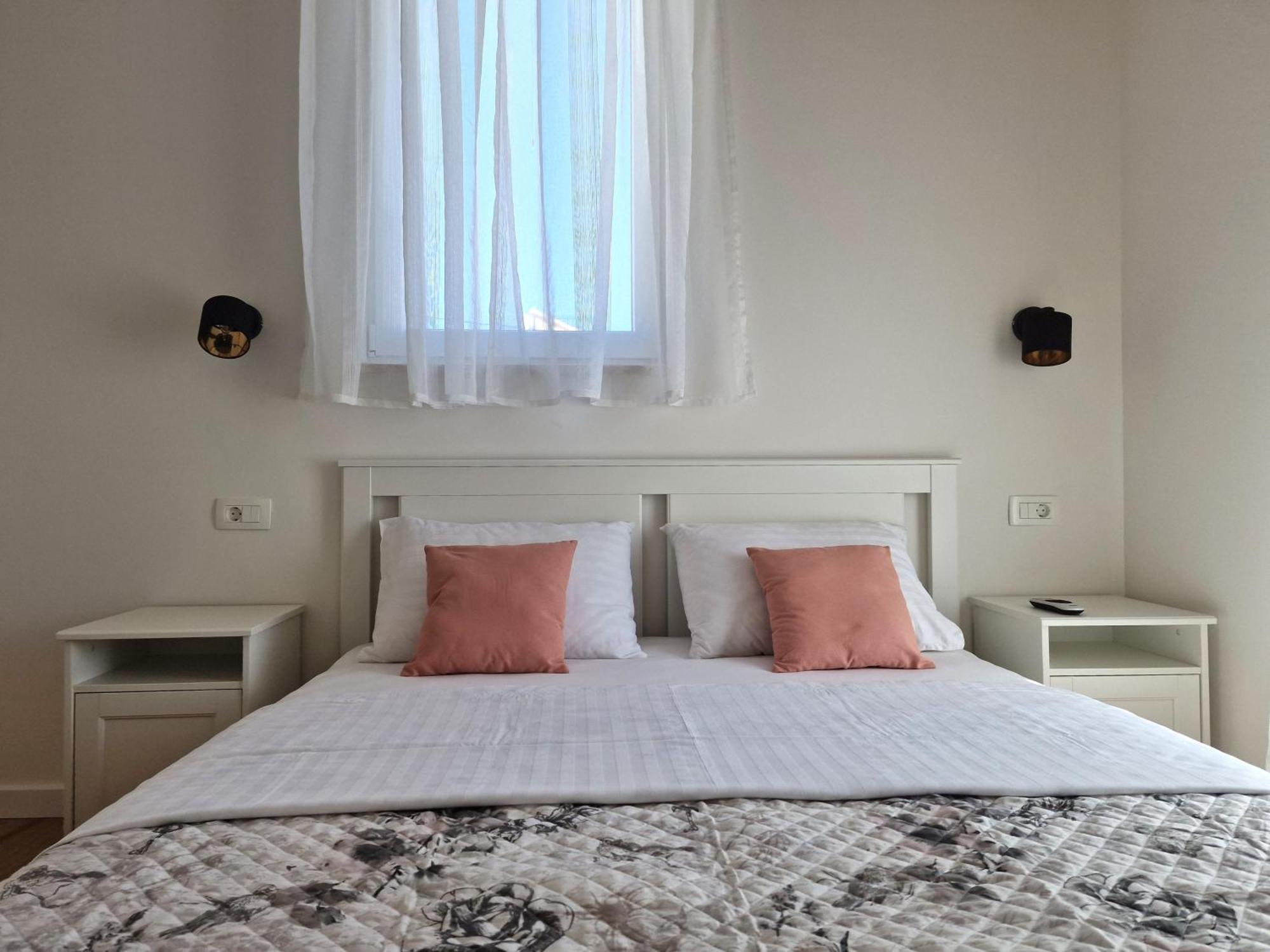 Apartments Miamare プリモシュテン エクステリア 写真
