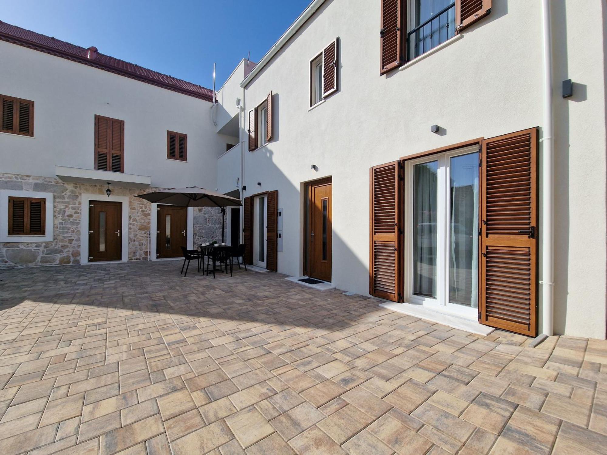 Apartments Miamare プリモシュテン エクステリア 写真